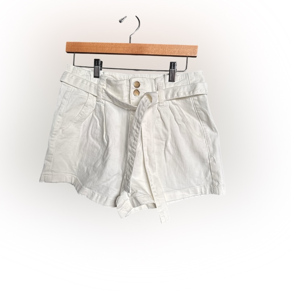 Valija Gitana White Jean Shorts